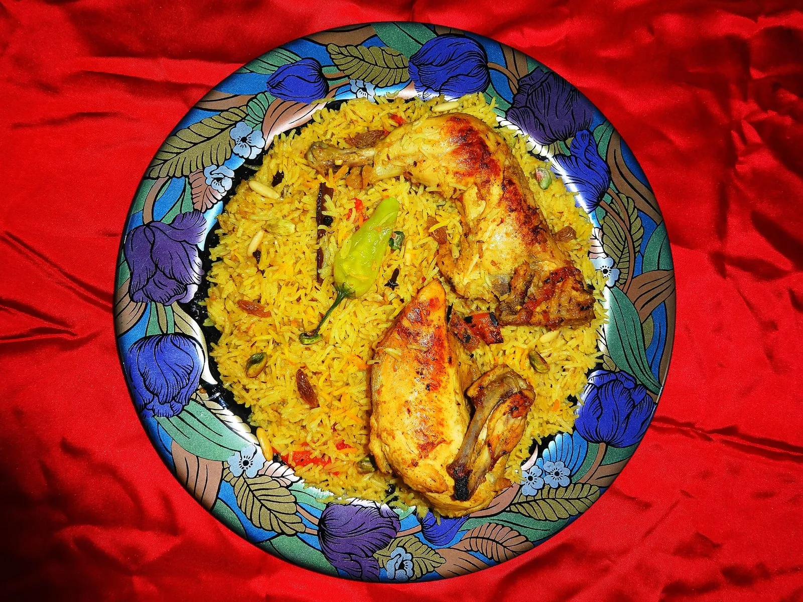 Madfoon buried meat and rice with smoky aroma