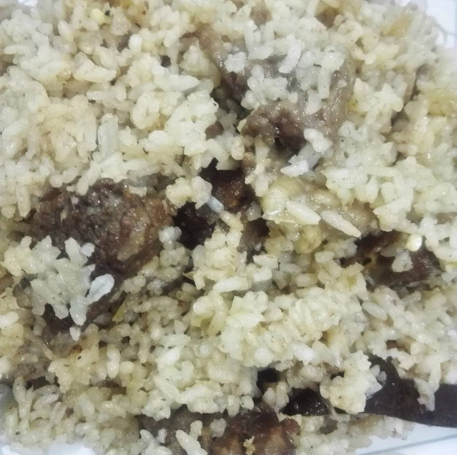 Tahiri spiced rice with potatoes and peas
